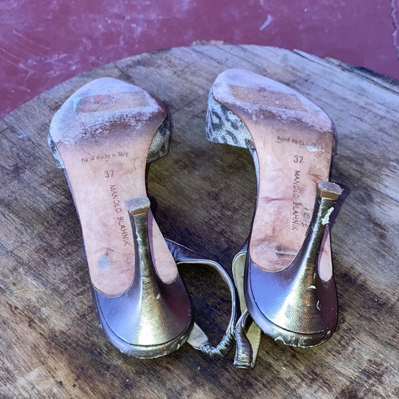 Manolo Blahnik leopard print heels - Picture 7 of 8